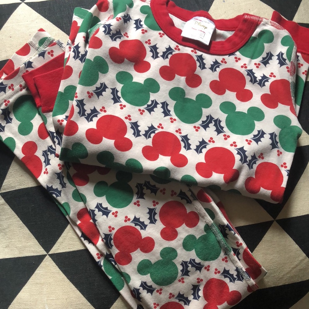 Hanna Andersson 140 (US 10) Disney Mickey Christmas Pjs Unisex